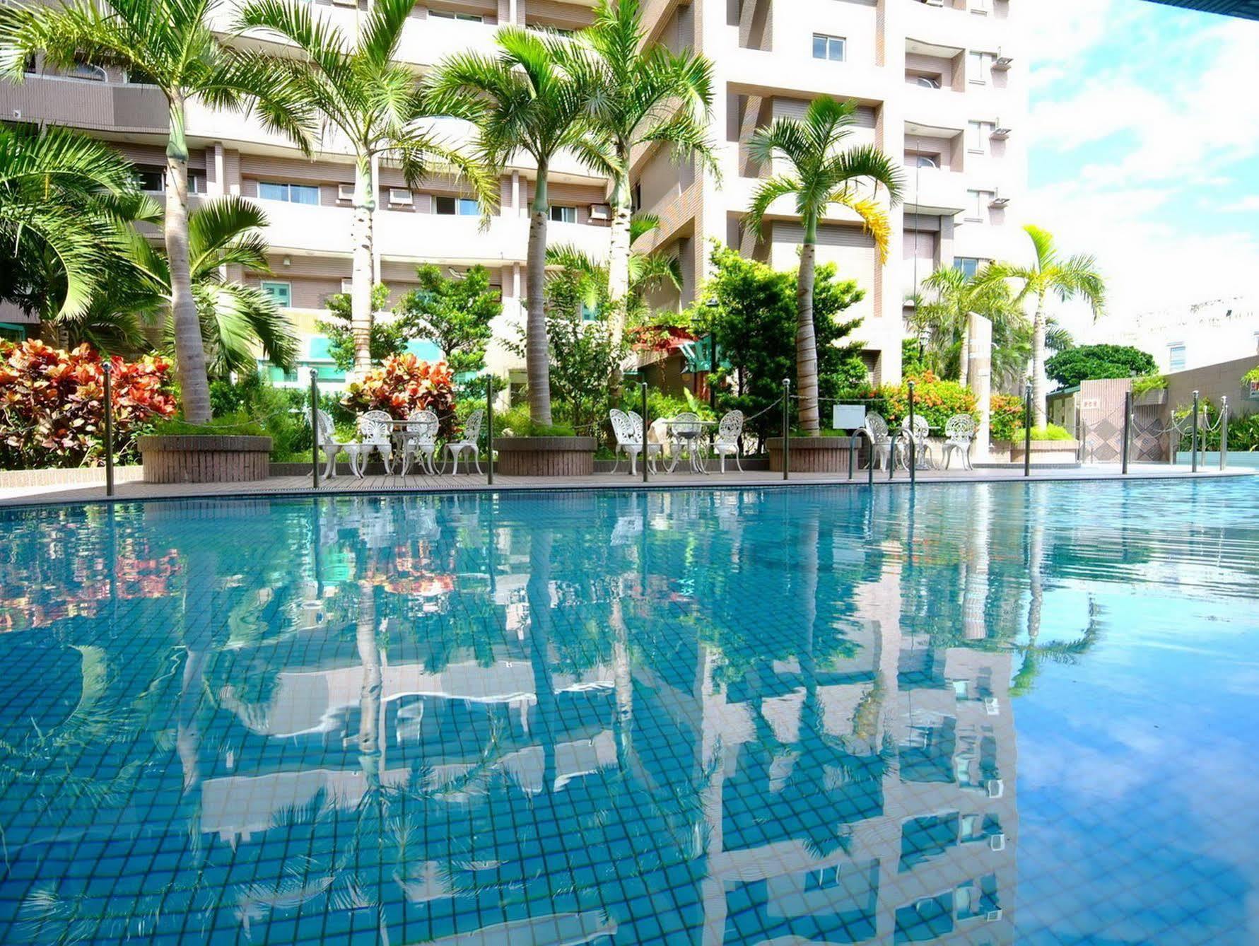 Kenting Holiday Hotel Хенгчун Экстерьер фото